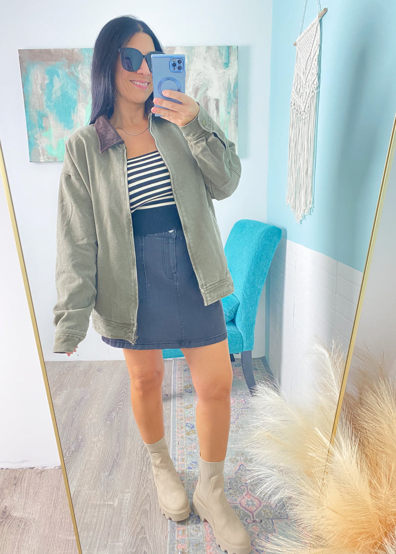 Olive Twill Barn Jacket with Corduroy Collar