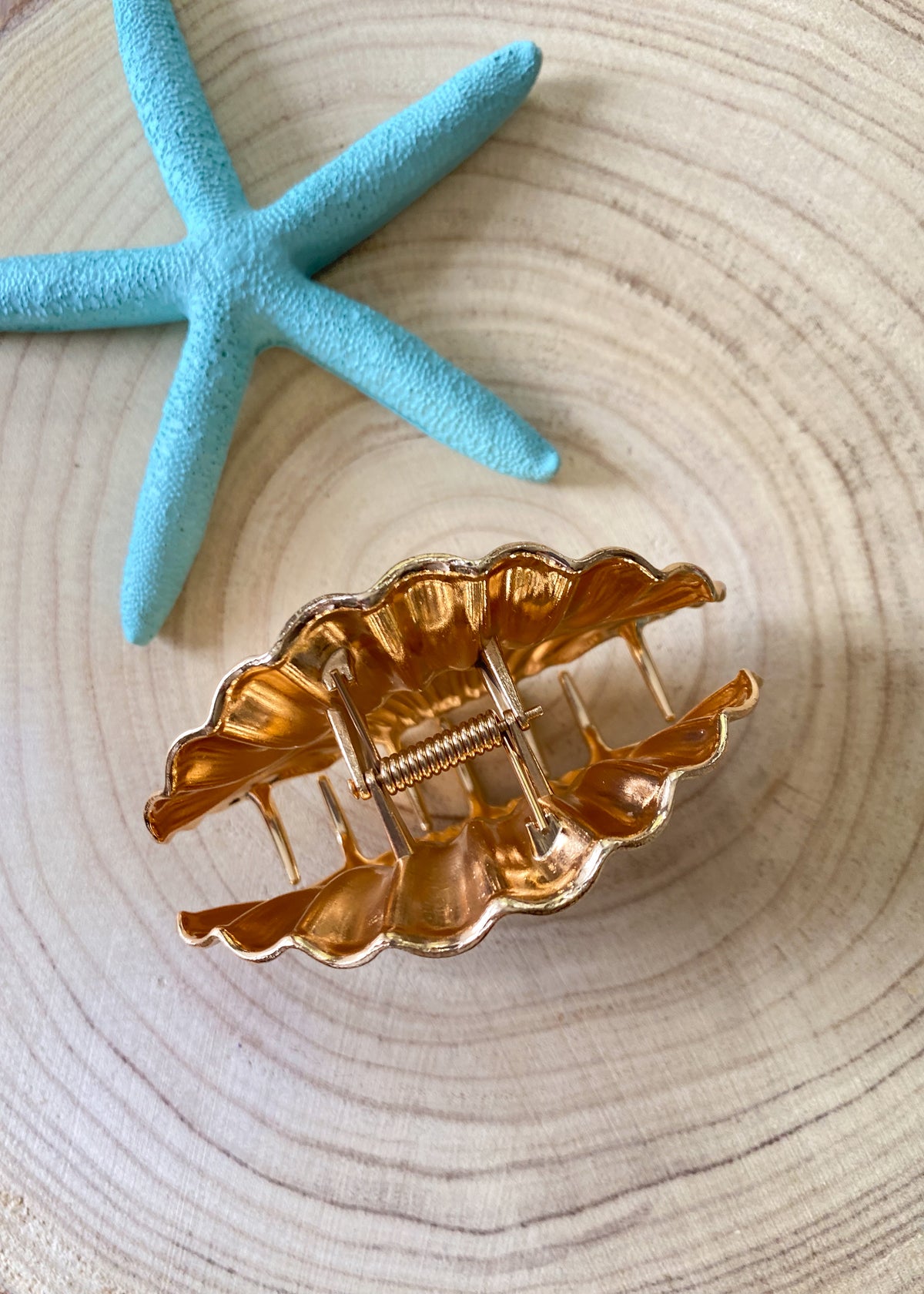 Shell Water Resistant Claw Clip-Shell Water Resistant Claw Clip-Cali Moon Boutique, Plainville Connecticut