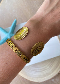 Chainlink Water Resistant Bracelet-Chainlink Water Resistant Bracelet-Cali Moon Boutique, Plainville Connecticut