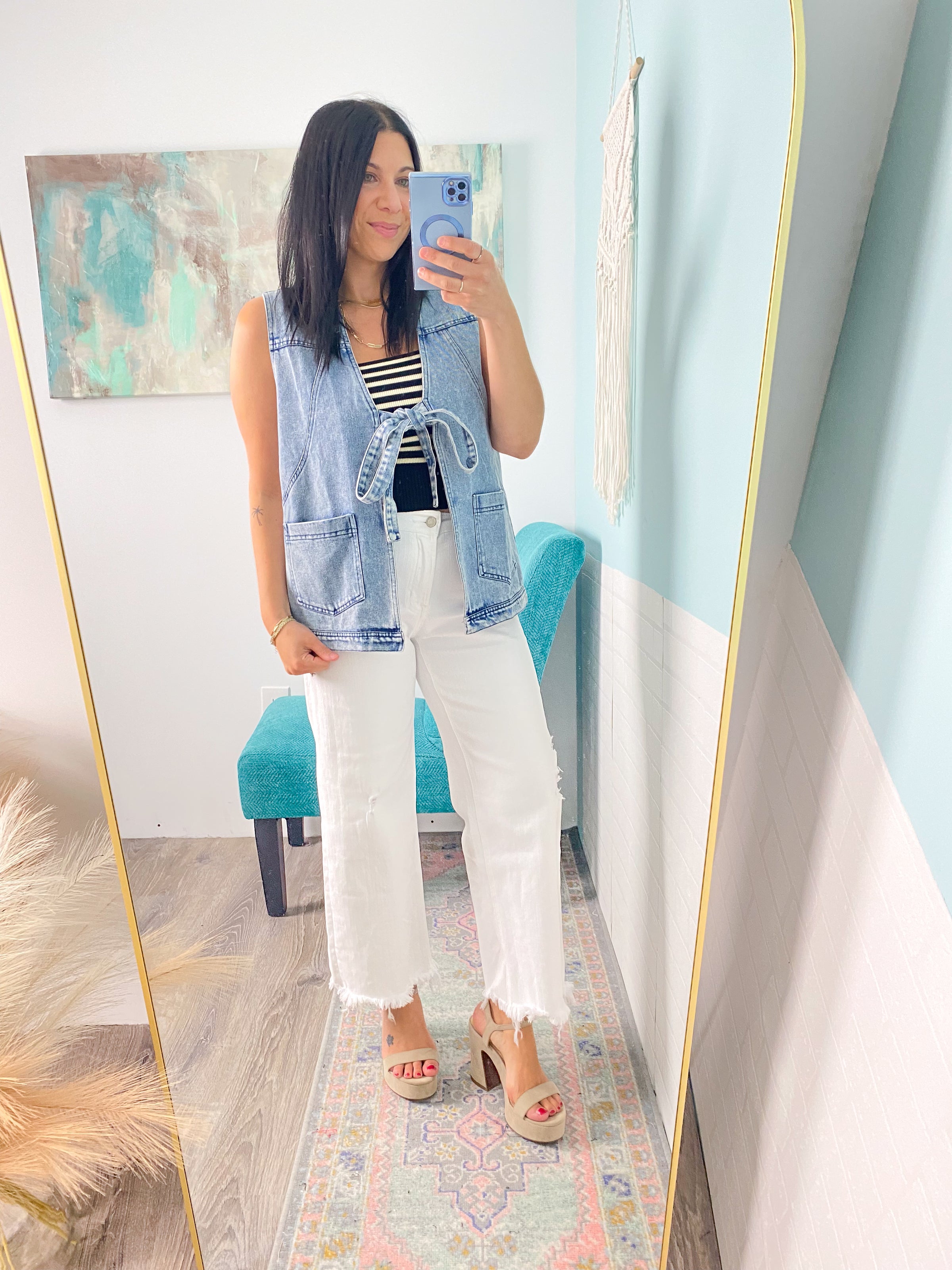 'Jackie' Vervet White Raw Hem Ankle Jeans