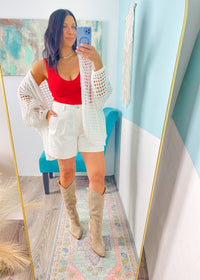 'Catch Flights' Red V-Neck  Lace Seamless Crop Tank