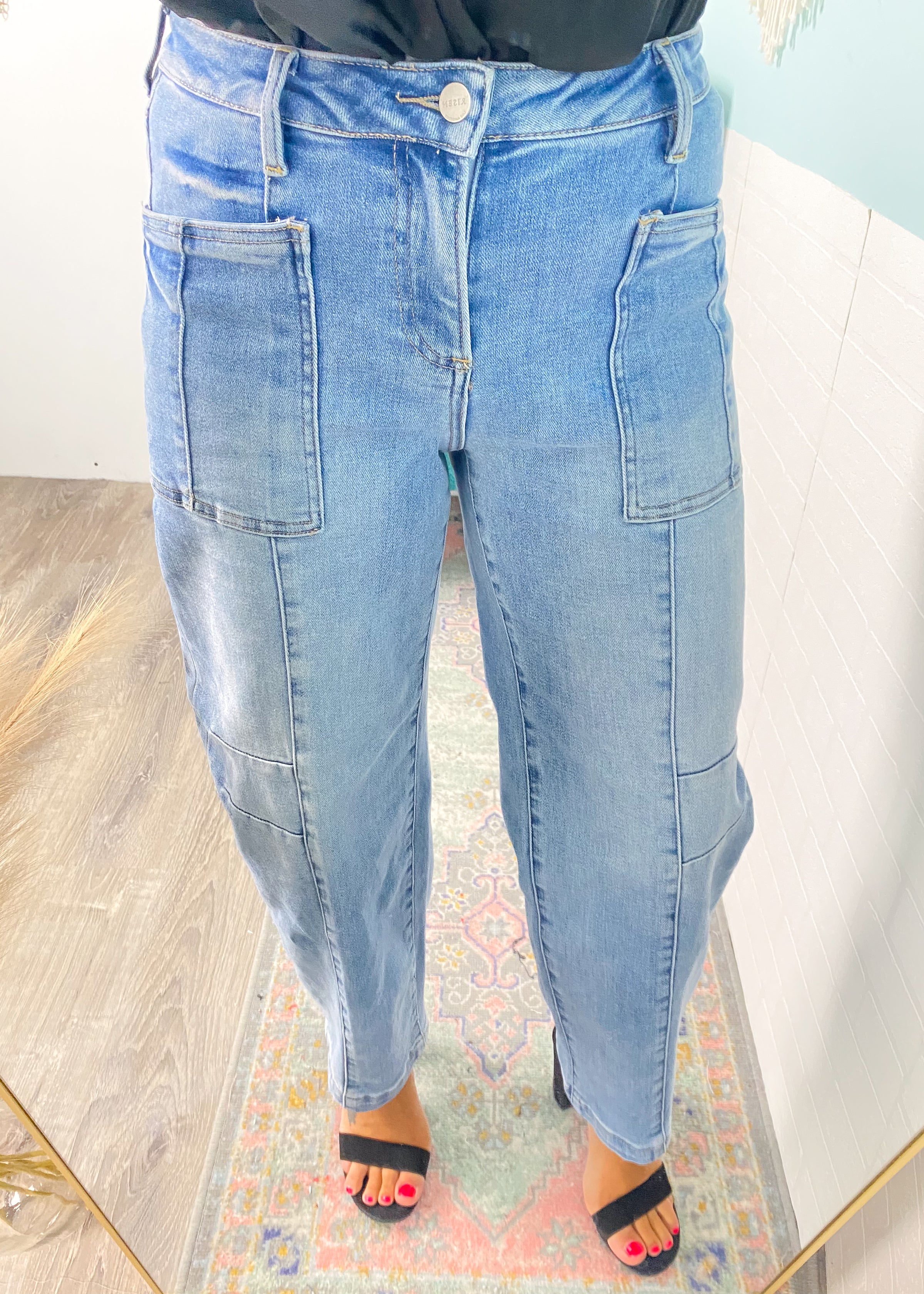 'Carmela' Risen Slouchy Patch Pocket Ankle Boyfriend Jeans