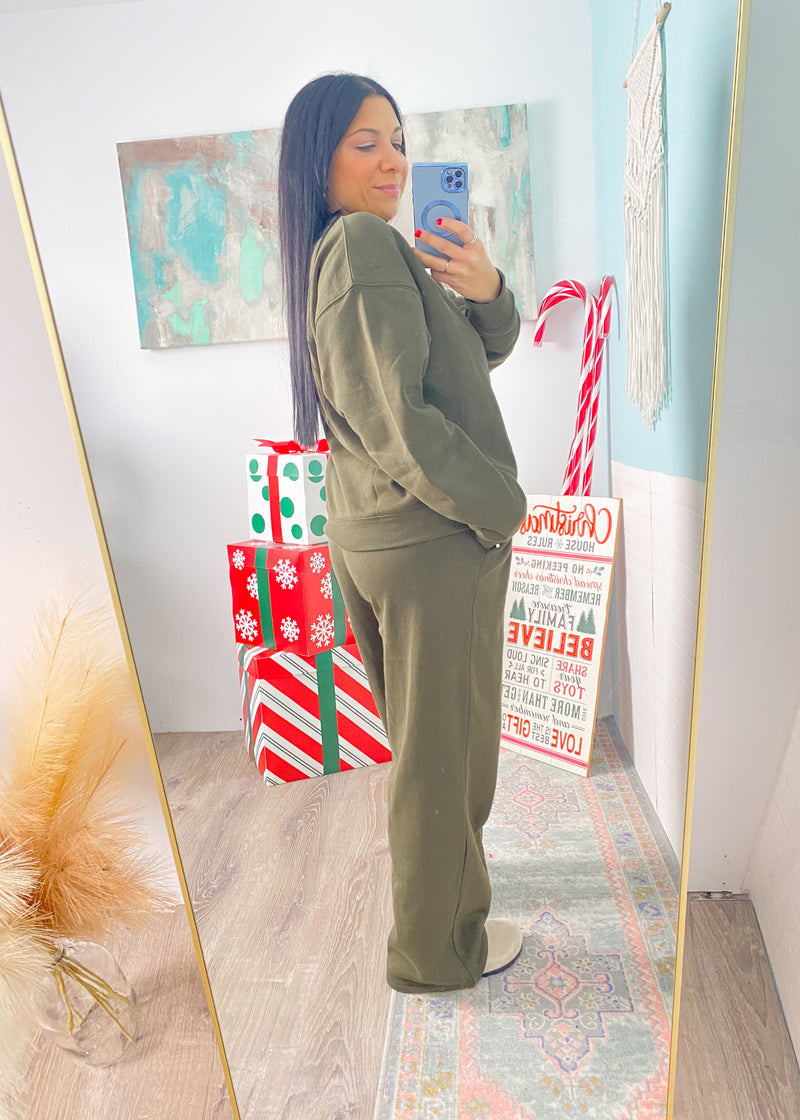 *DOORBUSTER* Dark Olive Fleece Crew Neck Sweatshirt